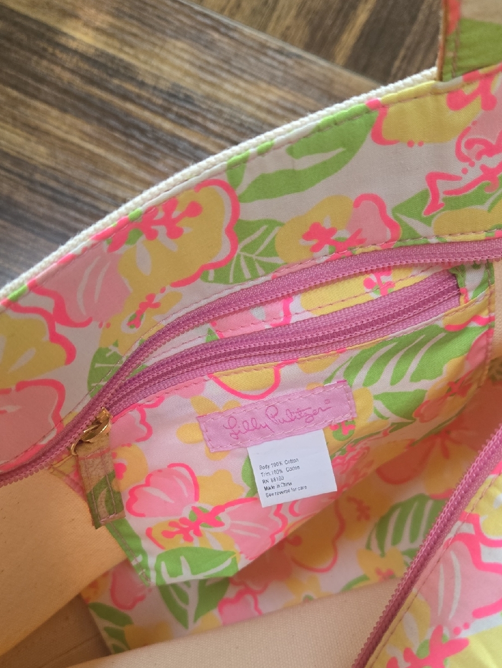 Lilly Pulitzer Zipper Mini Tote Bag - Picture 13 of 15